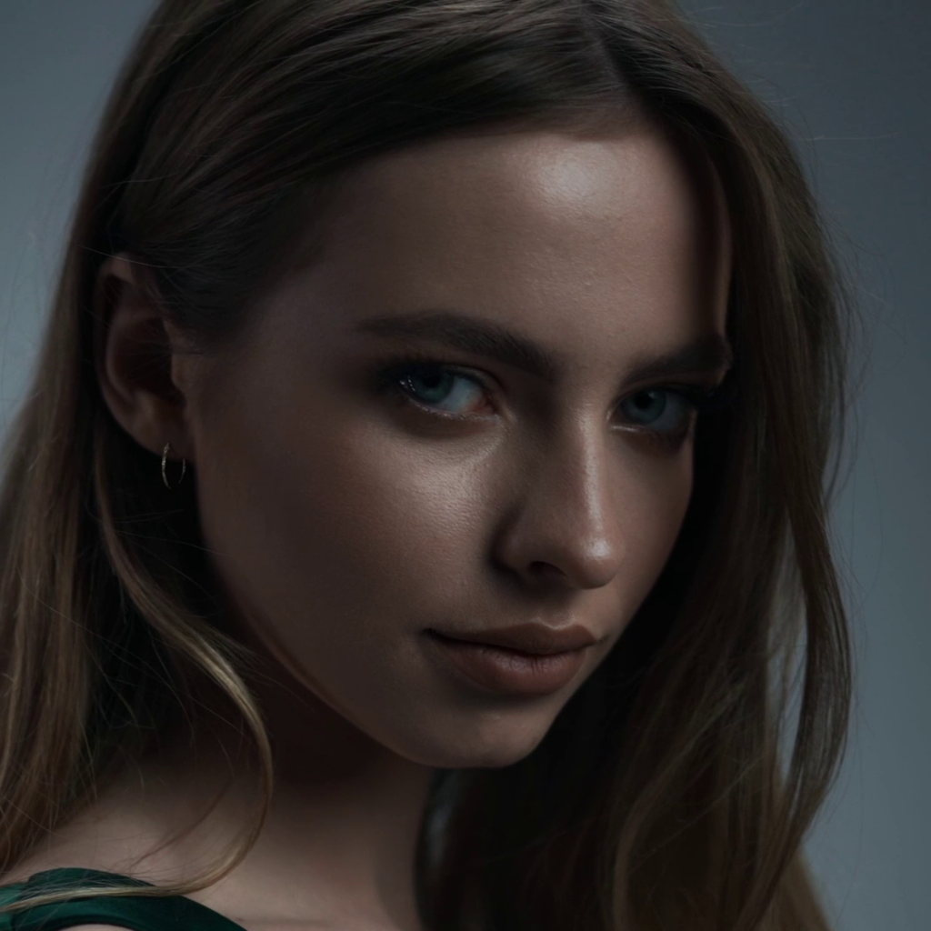 Arete Arracada Con Diamantado Cordon Blue De Oro