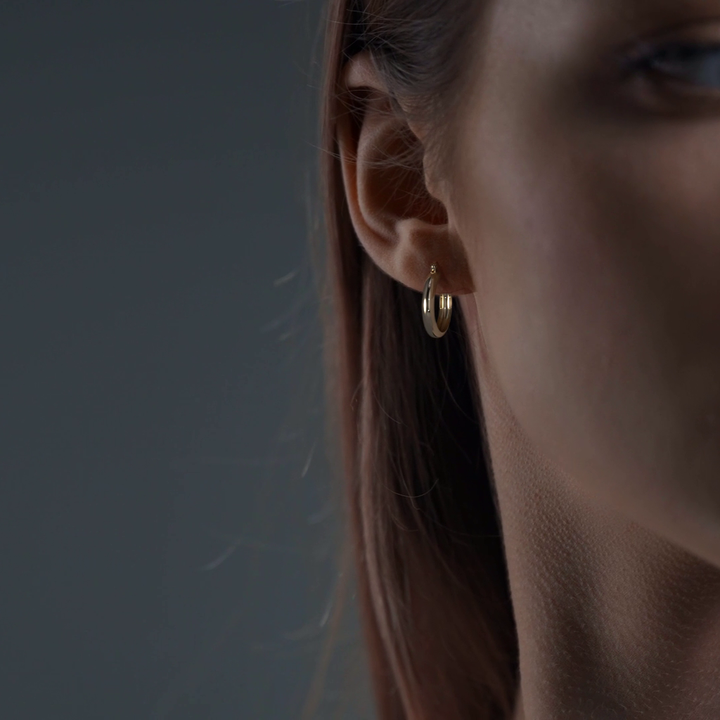 Arracada Bangle De Oro De 10k Lisa De 4mm de Ancho