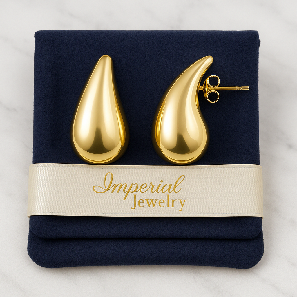 10k Gold Teardrop Earring