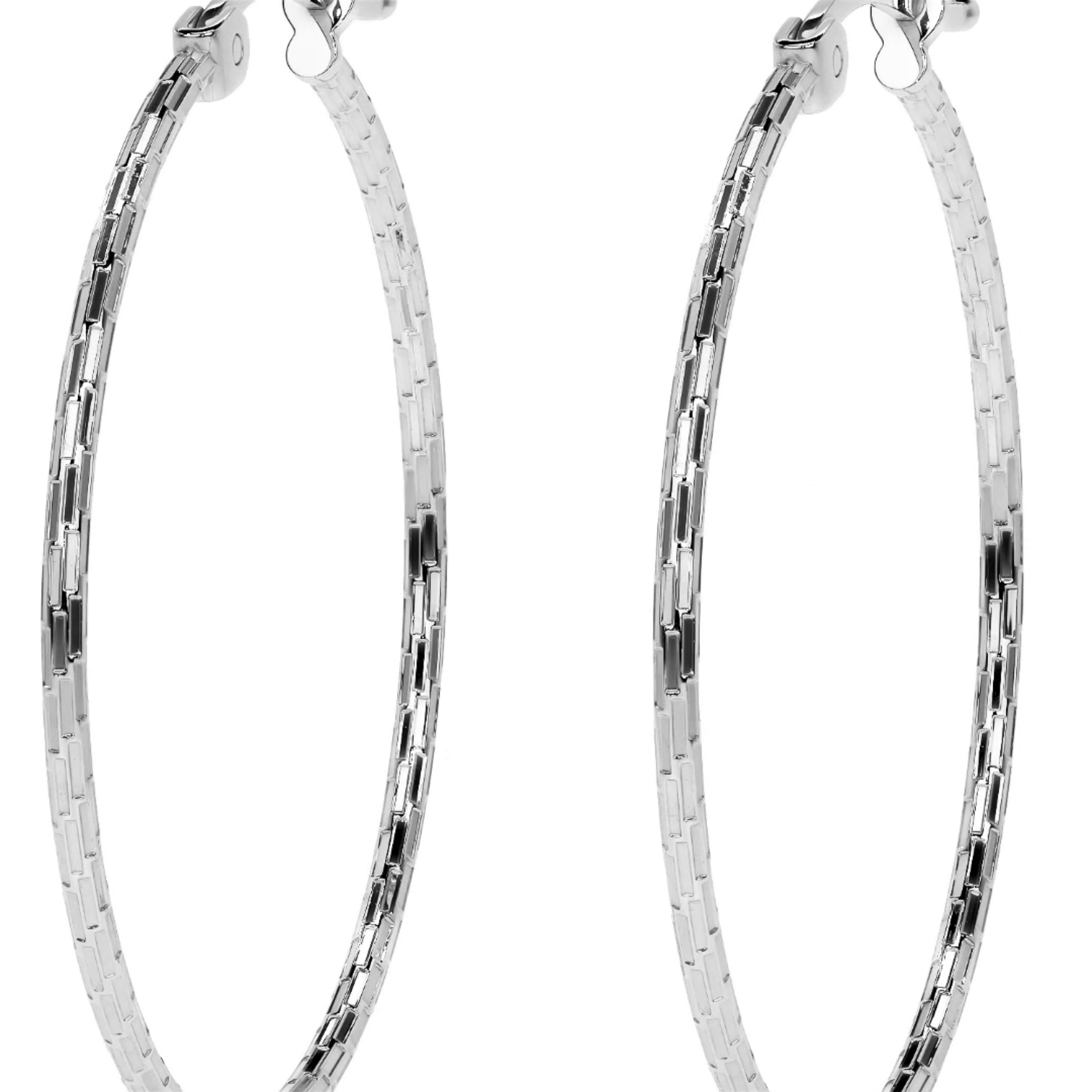 Lightweight Diamond-Cut Hoop Earrings in 925 Sterling Silver for Women, Domino Style