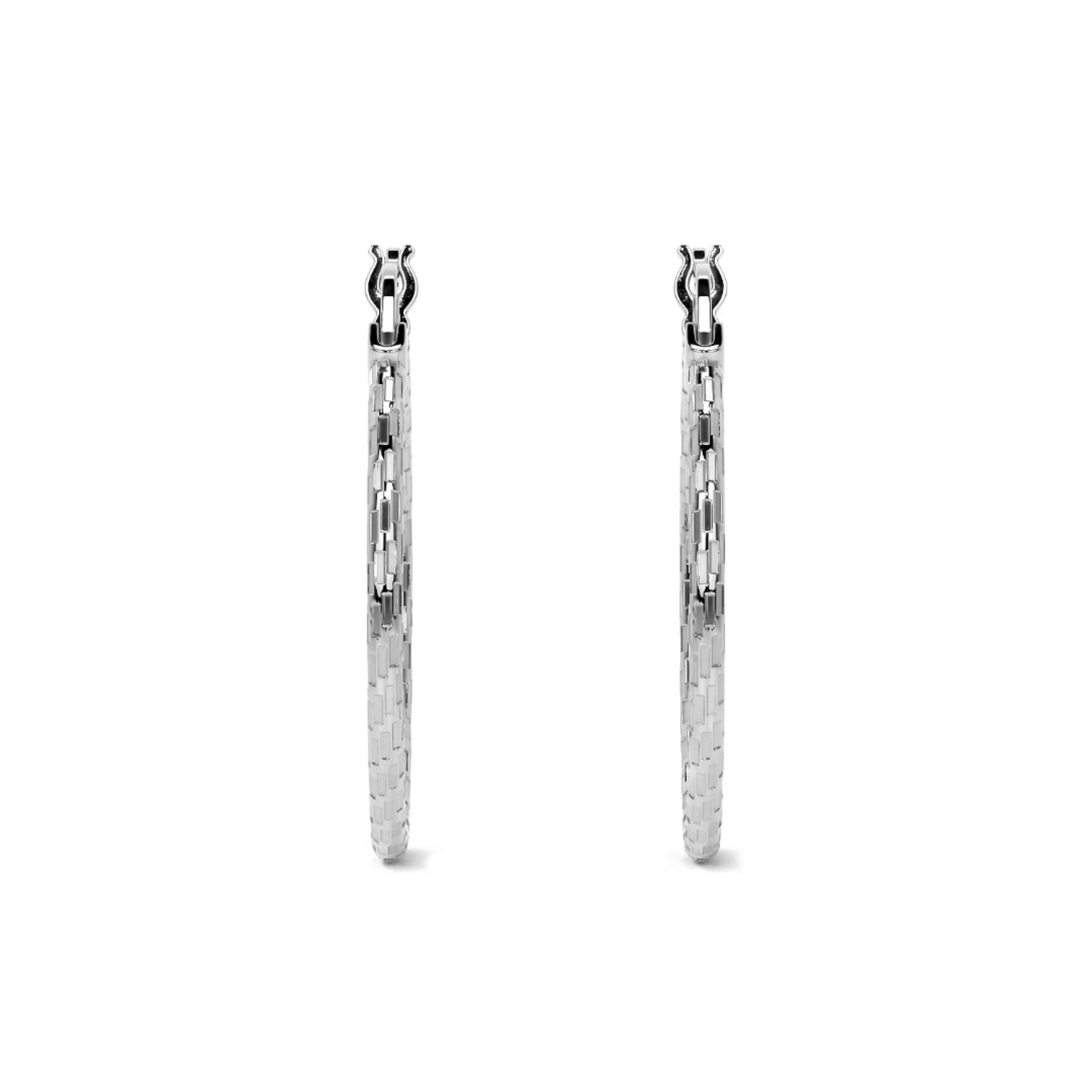 Lightweight Diamond-Cut Hoop Earrings in 925 Sterling Silver for Women, Domino Style