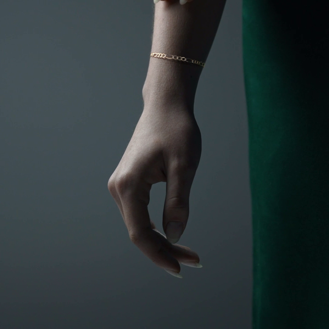 10K Gold Figaro Style Italian Slave Bracelet | Elegant Fine Jewelry Bracelet