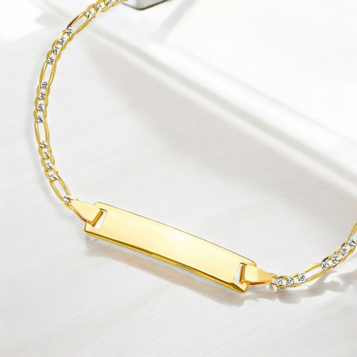 Italian Figaro Pave Bangle 10 Carat 2.6mm, 16 Cm