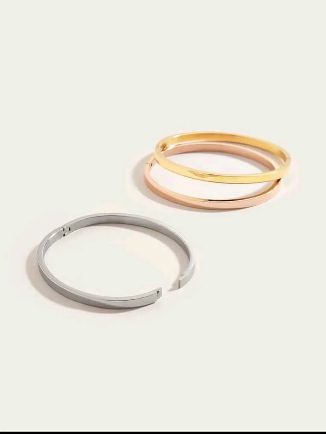 Calenbi Triple Gold Plated Stainless Steel Bracelet (3 Golds 14K)