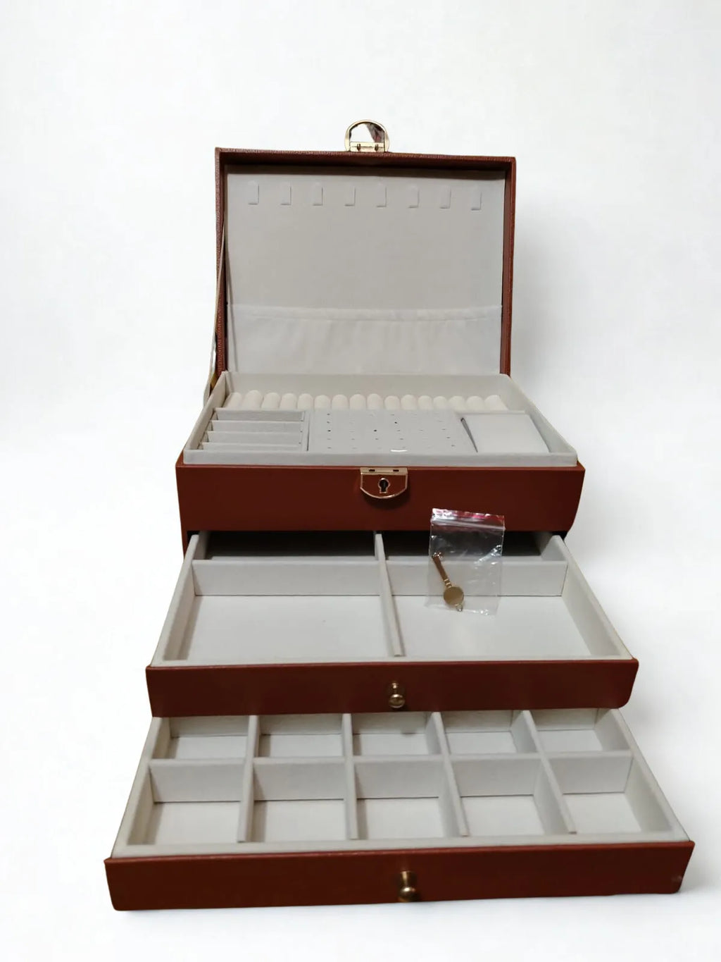 Medium Brown Jewelry Box Calenbi