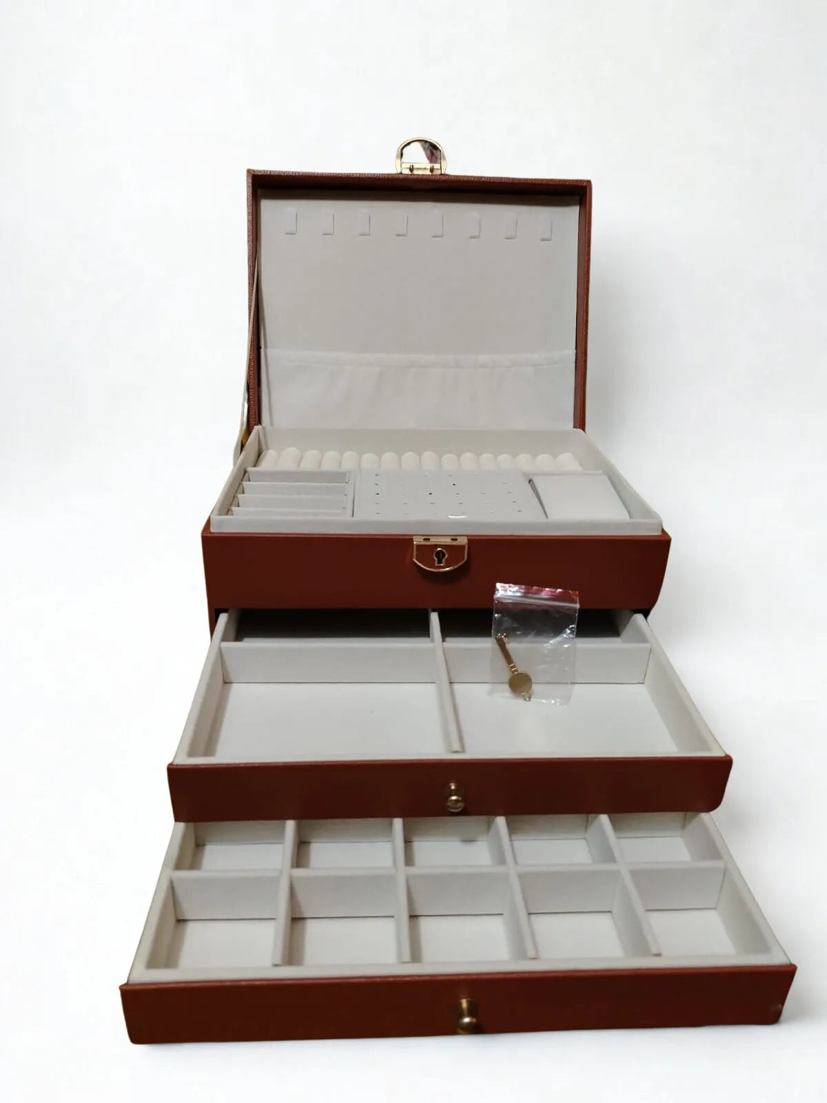 Medium Brown Jewelry Box Calenbi