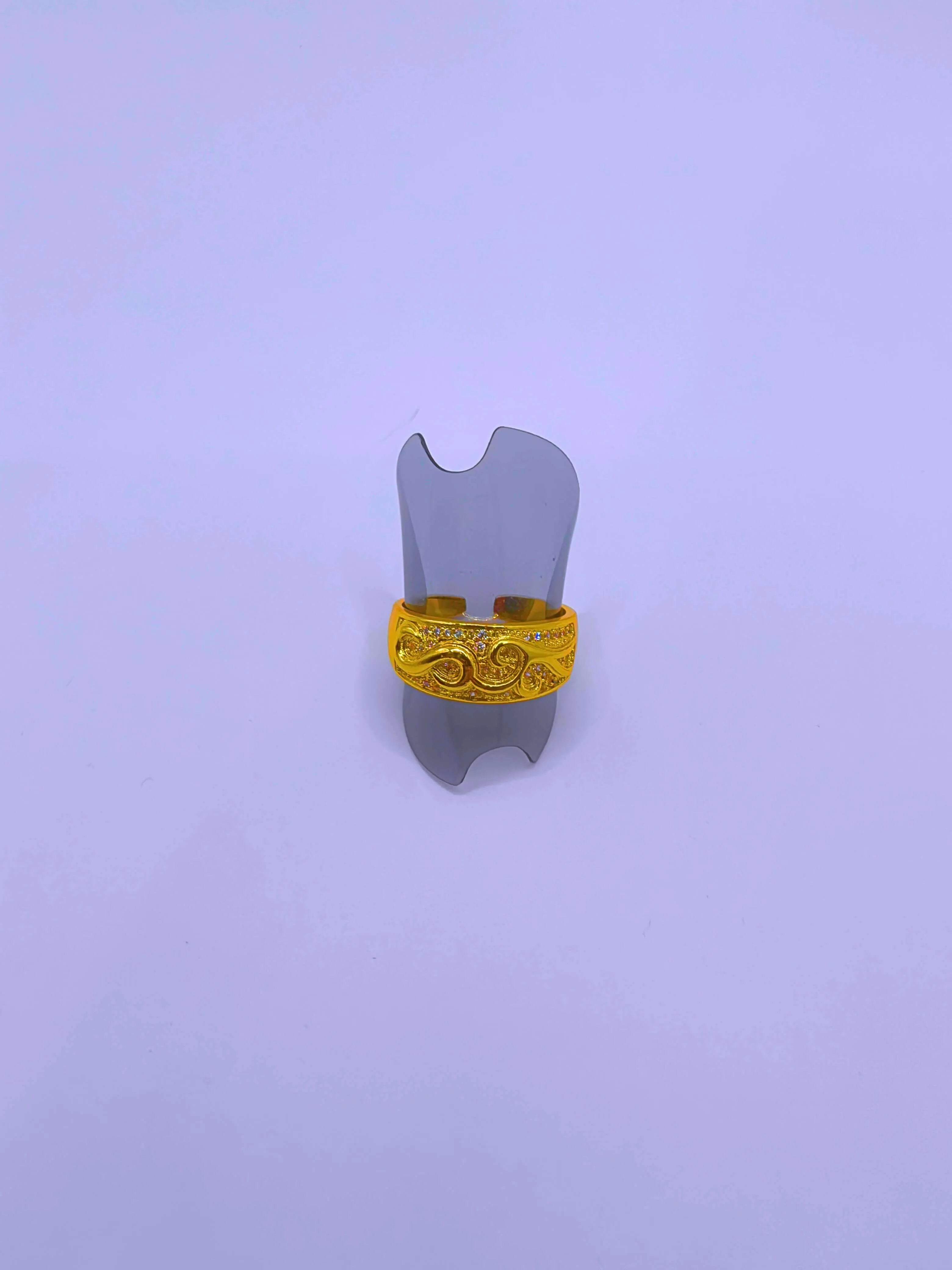 Calenbi Copper Ring Engraved Flower 14k Gold Plated Adjustable