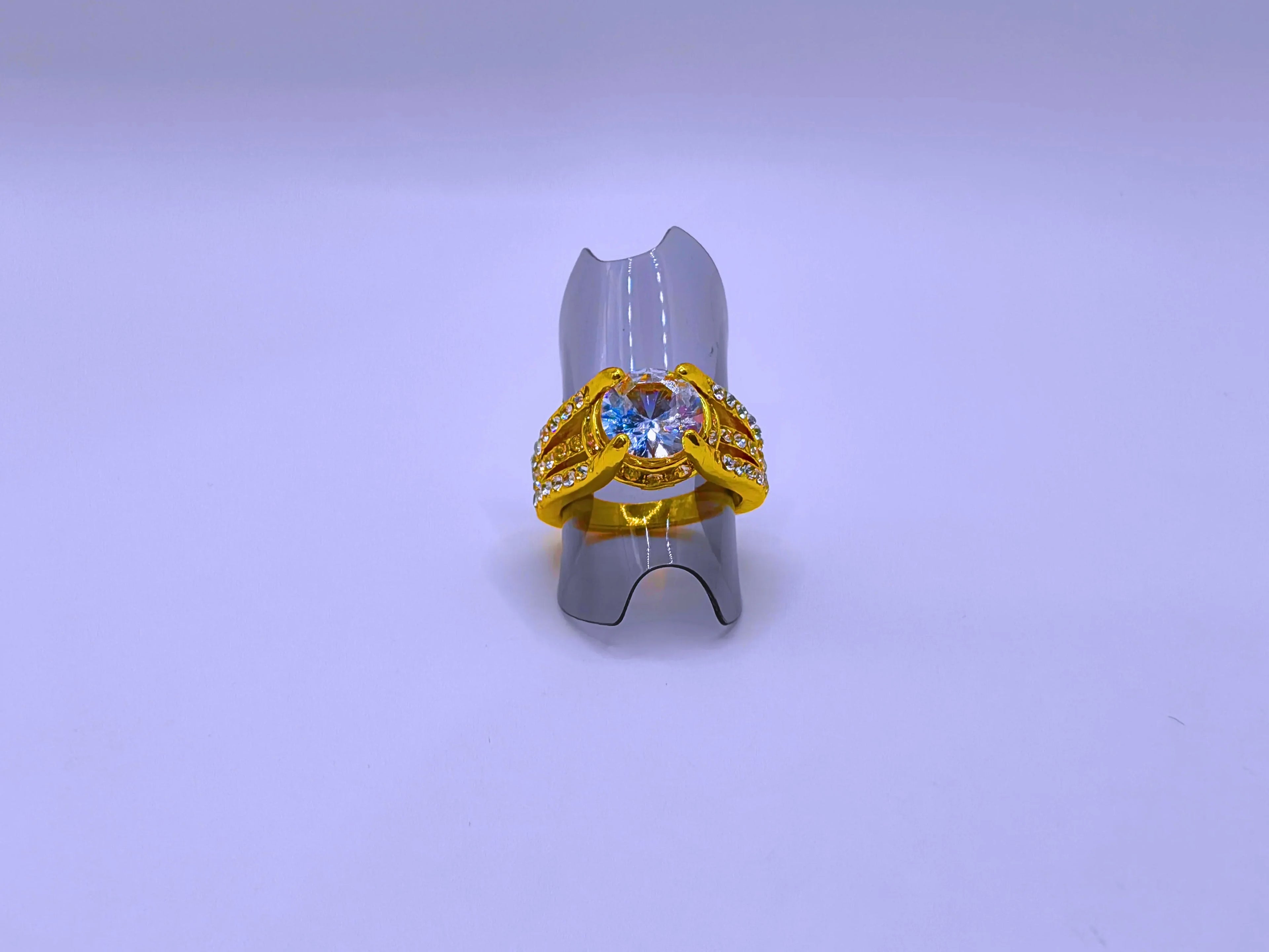 Modern Copper Ring with Cubic Zirconia and 14k Gold Plating by Calenbi