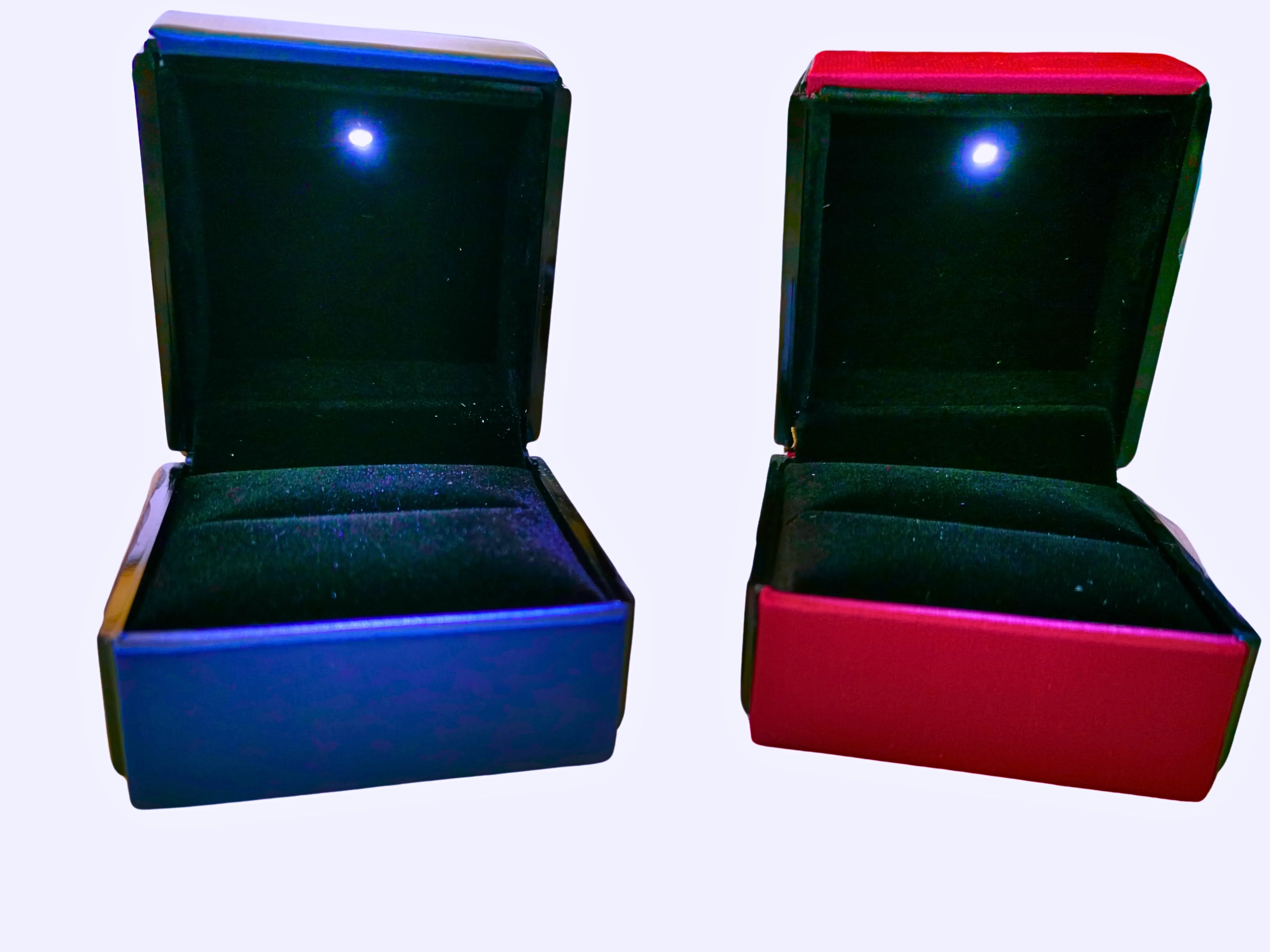 Small Jewelry Box Ring LED Light Calenbi