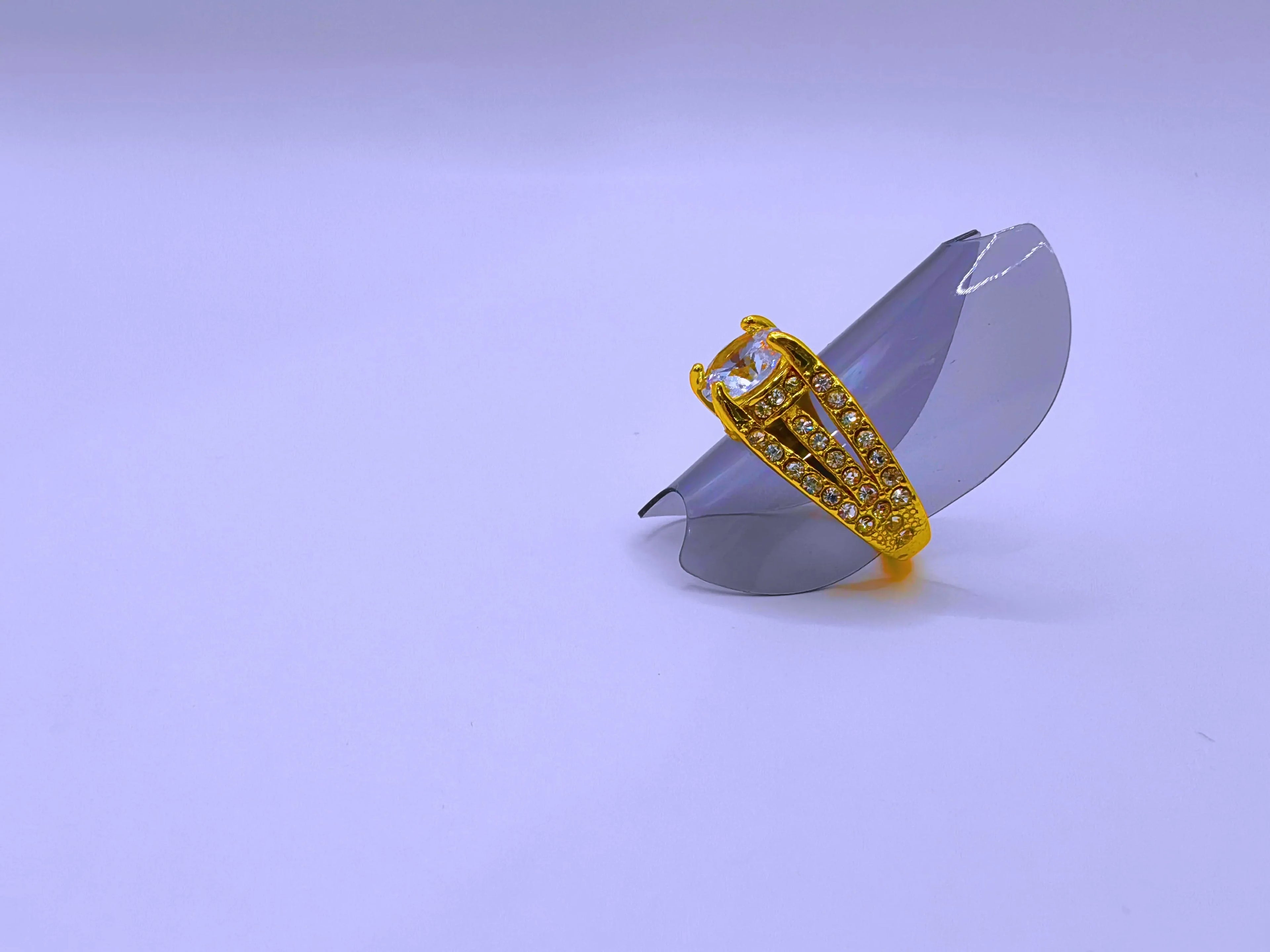 Modern Copper Ring with Cubic Zirconia and 14k Gold Plating by Calenbi