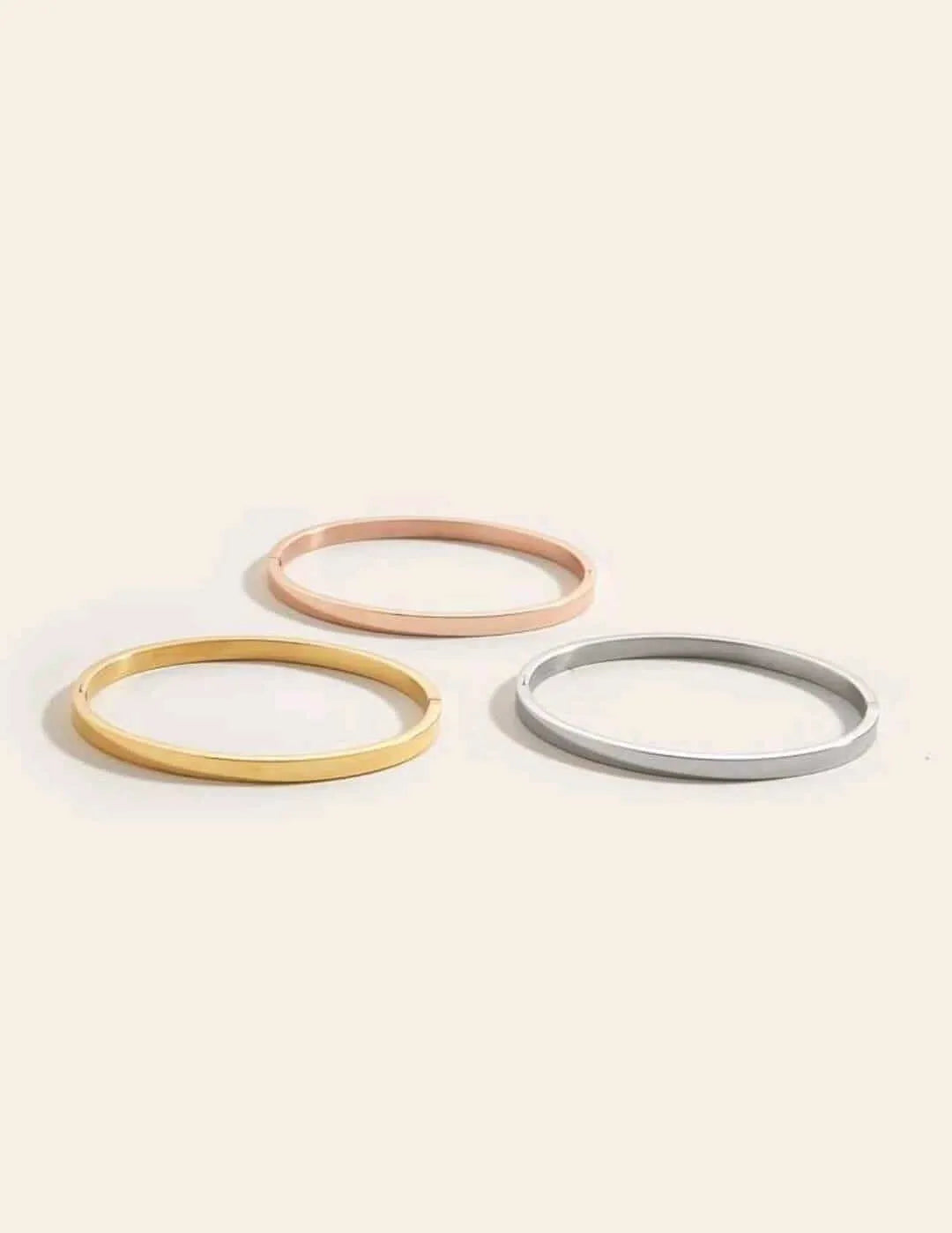 Calenbi Triple Gold Plated Stainless Steel Bracelet (3 Golds 14K)