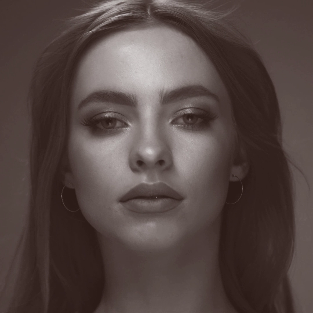 Lightweight Diamond-Cut Hoop Earrings in 925 Sterling Silver for Women, Domino Style